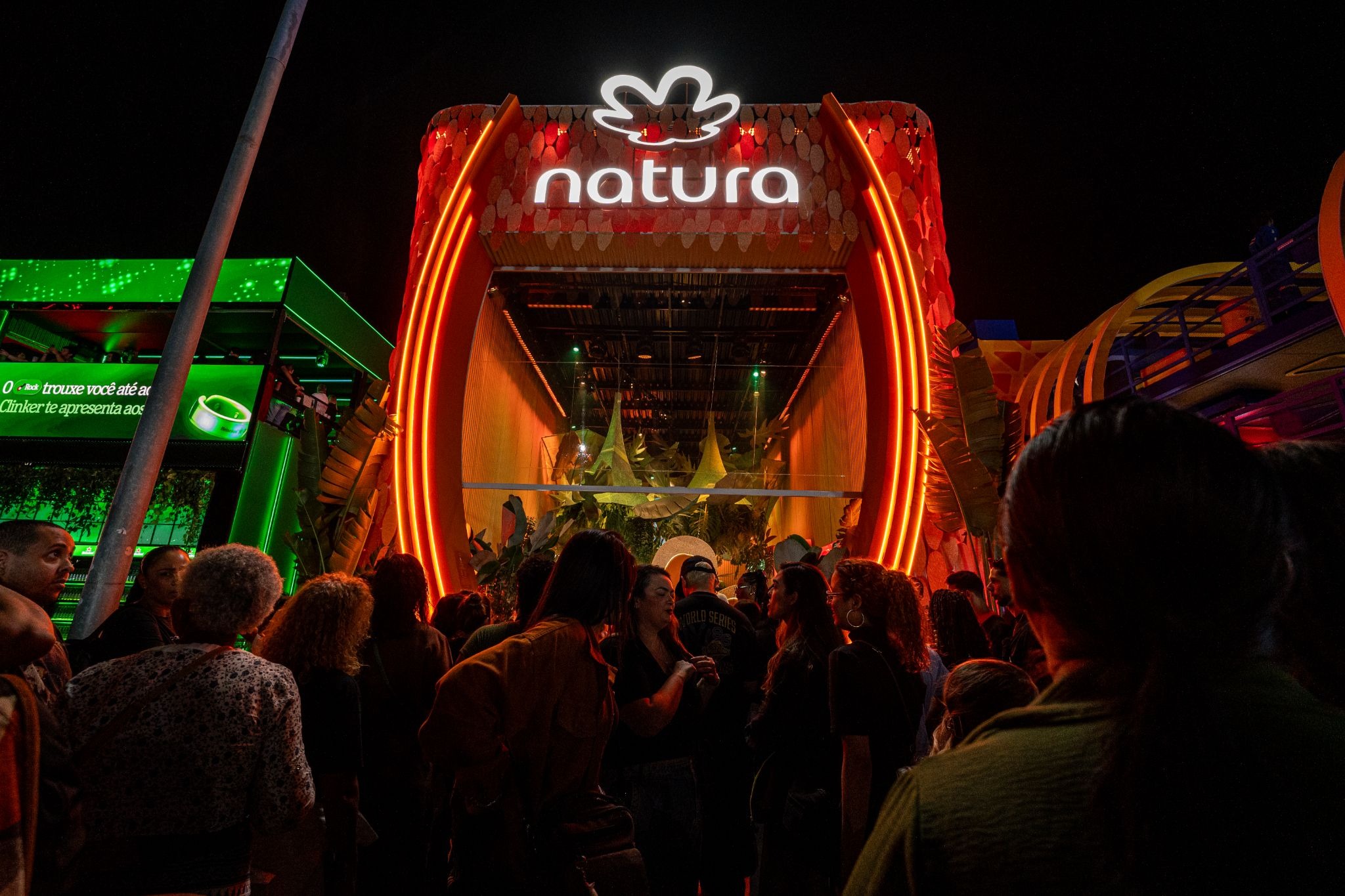 Natura leva experiência de beleza e bem-estar ao Rock in Rio 2026